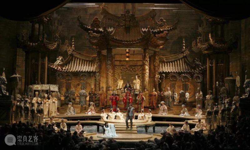 舞台丨《图兰朵》:极尽奢华的舞美场景,舞台,图兰朵,舞美,版本,普契尼,爱情故事,卫荣,维罗纳竞技场,全场,上方