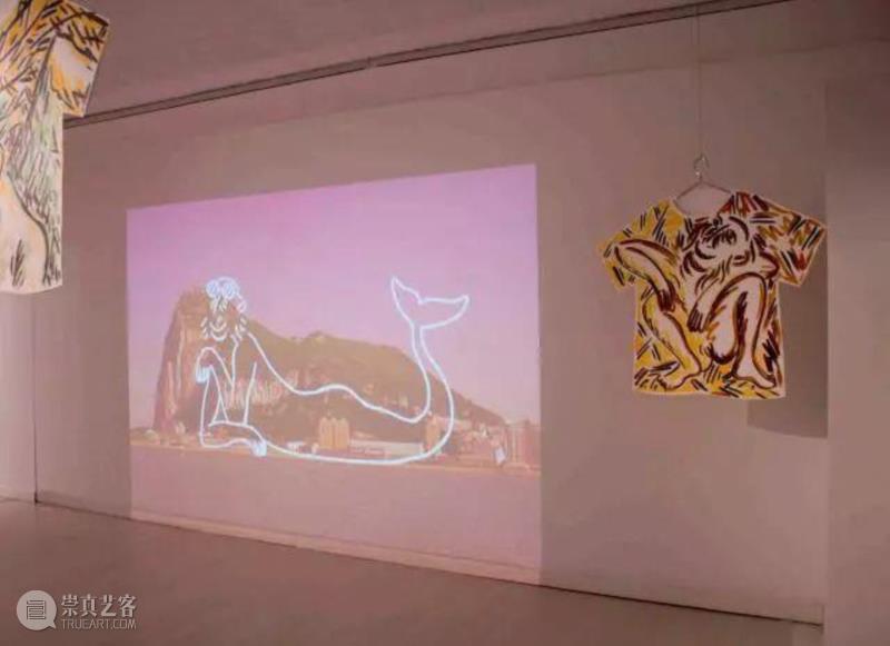 Super Gibraltar,2016,同行/国王有一条普鲁士蓝鳗鱼手臂 | Luís Lázaro Matos,普鲁士蓝,Lázaro,鳗鱼,Luís,Matos,手臂,同行,国王,视频,Gibraltar