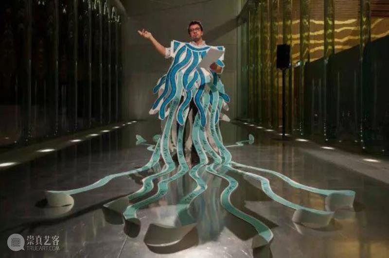 Voilà! Architecture Manifesto!,2012,Live performan