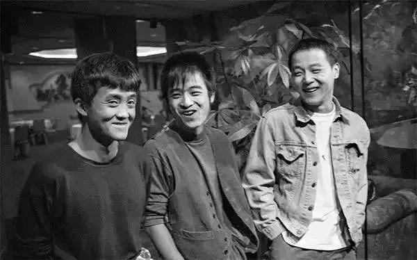 音乐 ▎十年对比挑战：华语乐坛变形记,音乐,华语,乐坛,歌手,歌曲,民谣,周杰伦,陈奕迅,专辑,节目