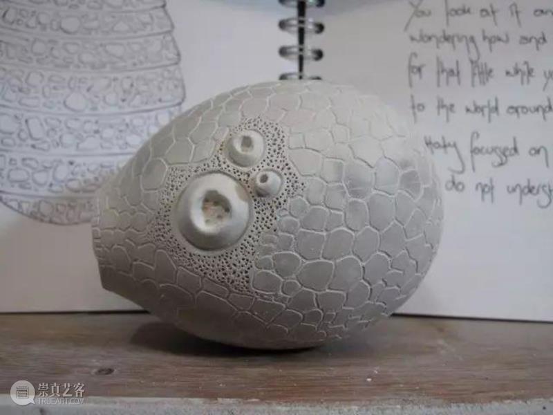 【IFA-艺术赏析】Anna Whitehouse 的黏土Inktober挑战!100天到底可以改变些什么?,Whitehouse,黏土,IFA,Anna,图案,粘土,英国,陶瓷,哈罗盖特,Harrogate