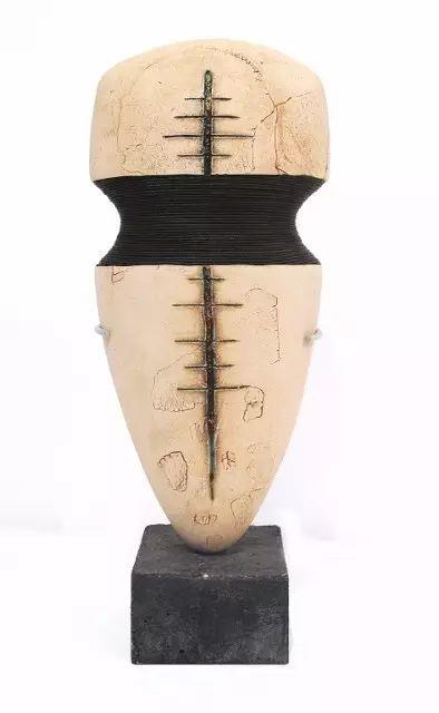 【IFA-艺术赏析】Anna Whitehouse 的黏土Inktober挑战!100天到底可以改变些什么?,Whitehouse,黏土,IFA,Anna,图案,粘土,英国,陶瓷,哈罗盖特,Harrogate