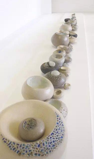 【IFA-艺术赏析】Anna Whitehouse 的黏土Inktober挑战!100天到底可以改变些什么?,Whitehouse,黏土,IFA,Anna,图案,粘土,英国,陶瓷,哈罗盖特,Harrogate