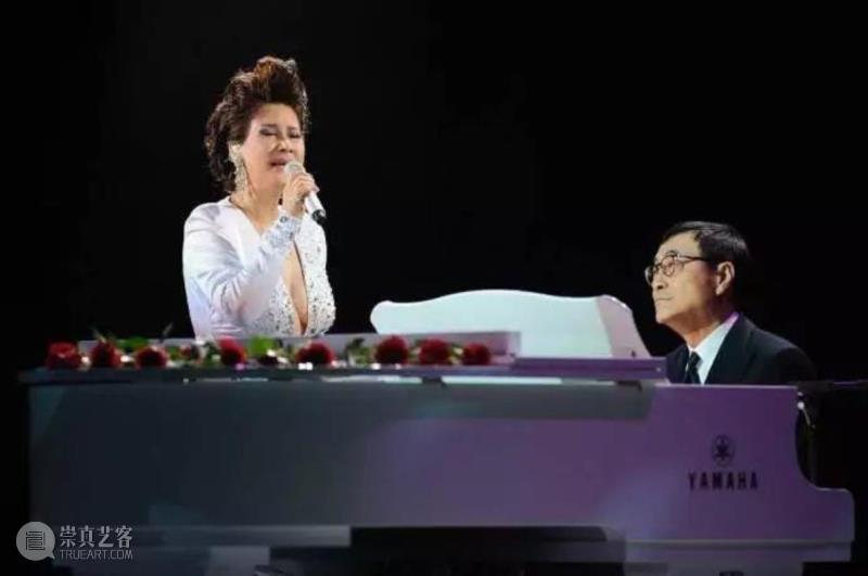 ▲甄妮和刘家昌,专辑 ▎她曾与邓丽君齐名，唱了一辈子，爱了一辈子,专辑,邓丽君,甄妮,罗文,演唱会,傅声,香港,主题曲,英雄,婚姻