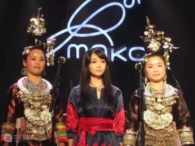 △ 吴虹飞和侗族大歌黎平歌队,专辑 ▎那个唱「嫁衣」的女孩儿没死,她还去联合国做了演讲,联合国,专辑,嫁衣,女孩儿,音乐,吴虹飞,阿飞,侗族,乐队,侗族大歌