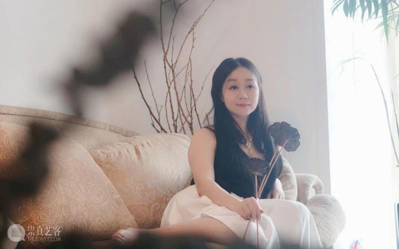 专辑 ▎那个唱「嫁衣」的女孩儿没死,她还去联合国做了演讲,联合国,专辑,嫁衣,女孩儿,音乐,吴虹飞,阿飞,侗族,乐队,侗族大歌