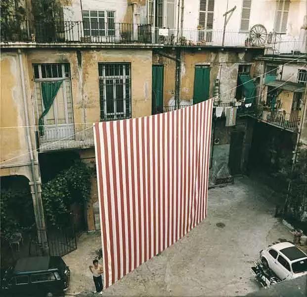 露西·利帕德、约翰·钱德勒 | 艺术的去物质化(节选)