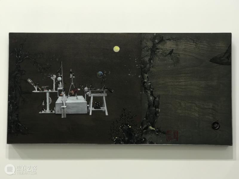 童昆鸟，白天不懂夜的黑，木板丙烯、金属，2019.jpeg