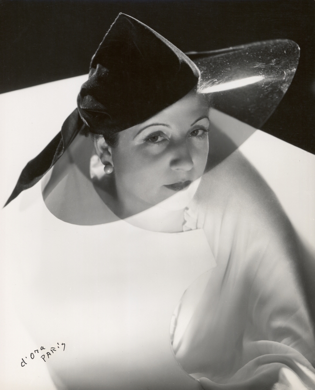 Atelier d’Ora, Madame Agnès with a hat made of velvet with transparent brim, c. 1936. copyright Photoinstitut Bonartes, Wien, Vienna. Bottom.jpg