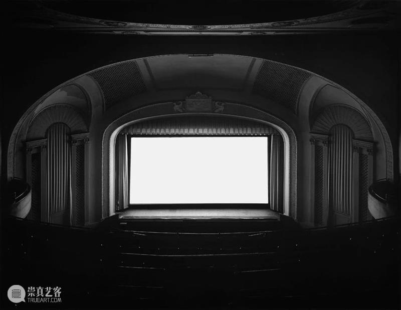 从《剧场》到《天堂之门》——杉本博司的摄影情境逻辑- 原人绘- 崇真艺客