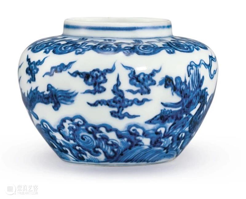 显赫私人珍藏:明成化青花海水应龙纹小罐 艺术财经 蘇富比 青花 海水 龙纹 小罐 私人珍藏 中国 艺术 珍品 拍卖会 私人 崇真艺客