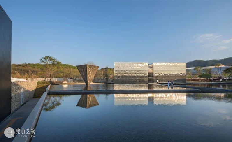 “Mon Amour” 文化空间 / HBA-rchitects 博文精选 ADCNews Amour 空间 HBA rchitects 文化 Yoon Joonhwan 项目 乡村 女孩 崇真艺客