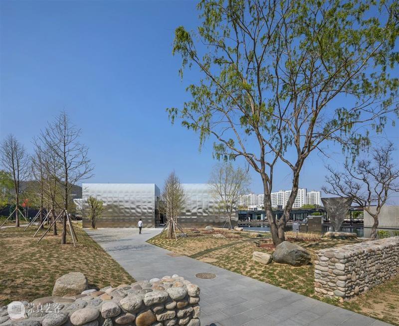 “Mon Amour” 文化空间 / HBA-rchitects 博文精选 ADCNews Amour 空间 HBA rchitects 文化 Yoon Joonhwan 项目 乡村 女孩 崇真艺客