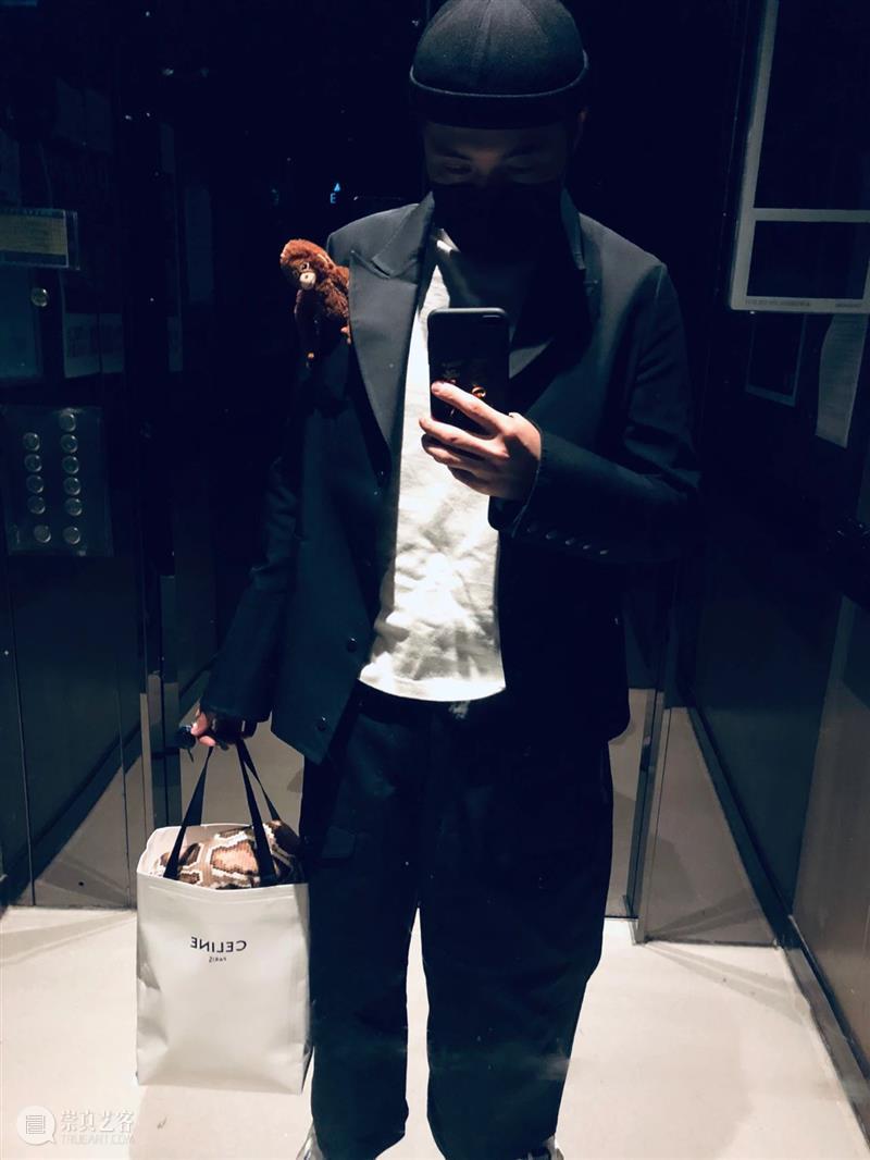 离线·康好贤 | 这个问题太得罪人了  段少锋 问题 离线 危机 艺术家 系列 仁波切 house 疫情 期间 康好贤 崇真艺客