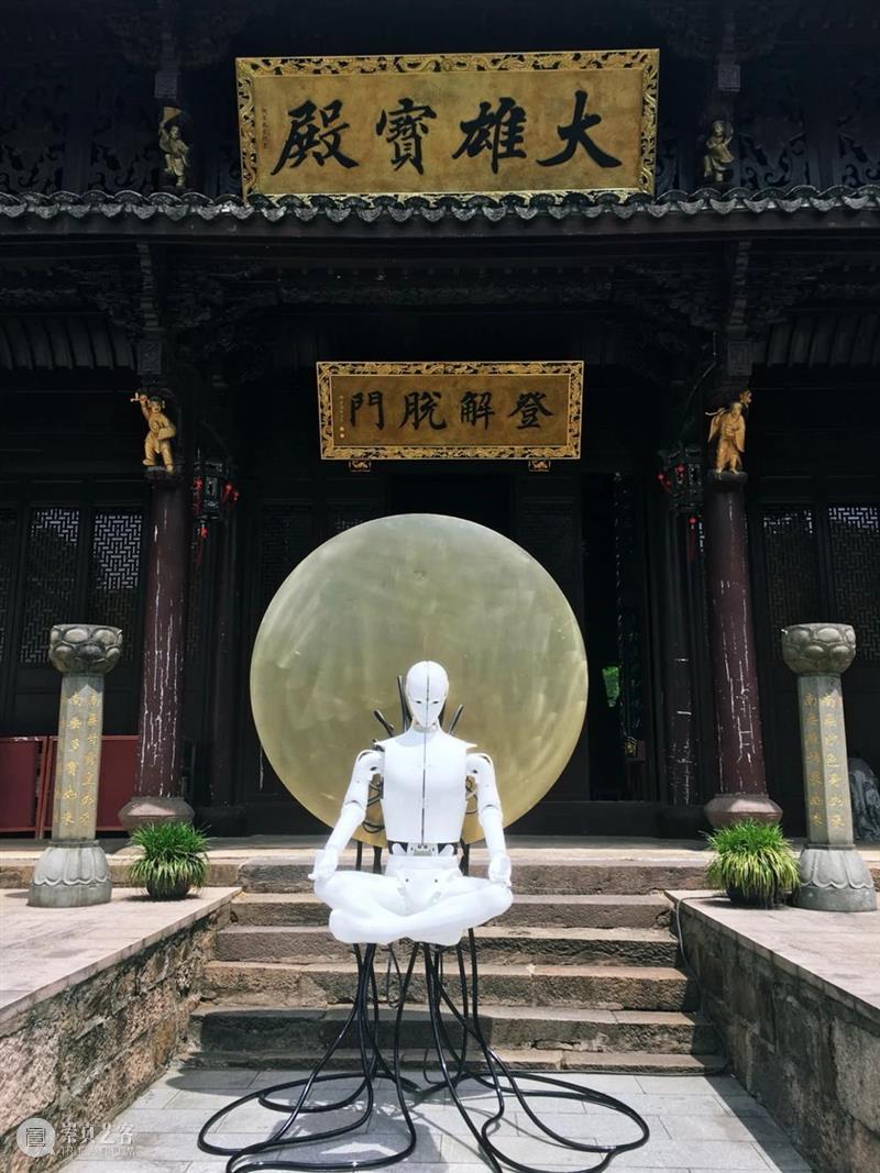 深圳8月8 开启机器·人·艺术·时代 博文精选 新媒体艺术站 深圳 机器 艺术 时代 华·美术馆 艺术家 智能 机械 装置 影像 崇真艺客