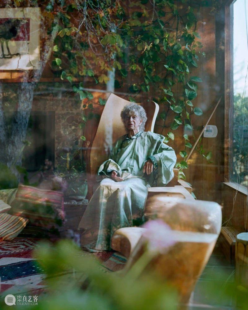SCôP Exhibition | 感受另一颗跳动的心 跳动的心 裕子 德国 柏林 Soth Magnum Photos 灰色 房间 银色 崇真艺客