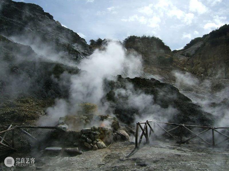 地狱之门真的存在吗？ 地狱之门 巴亚 Baia 那不勒斯湾 J.M.W.透纳 那时 罗马 历史 痕迹 Wikicommons 崇真艺客