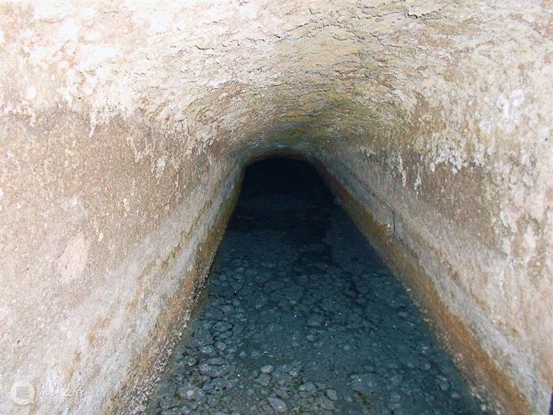 地狱之门真的存在吗？ 地狱之门 巴亚 Baia 那不勒斯湾 J.M.W.透纳 那时 罗马 历史 痕迹 Wikicommons 崇真艺客