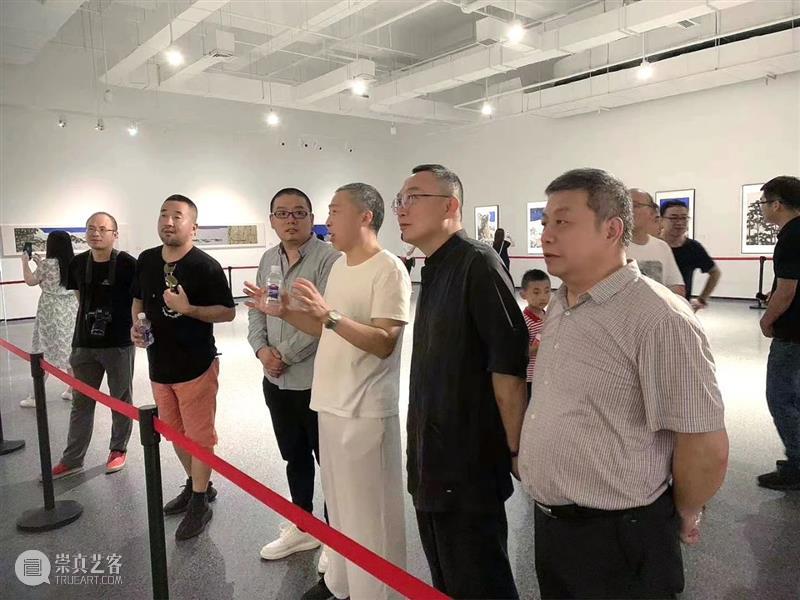 今日开幕|“西安美术馆青年艺术家项目”系列展览“夜观华山——杨广涛2020新作展”开幕 西安美术馆 青年 艺术家 项目 系列 华山 杨广涛 新作展 嘉宾 龙山 崇真艺客