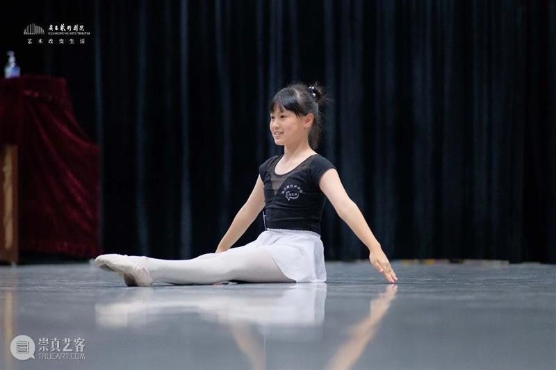 现场直击 | 儿童剧《小美人鱼》小演员遴选,“10后”跳出我天地! 儿童剧 小美人鱼 演员 现场 天地 广东省演出有限公司 艺术家 国家 导演 王佳纳 崇真艺客