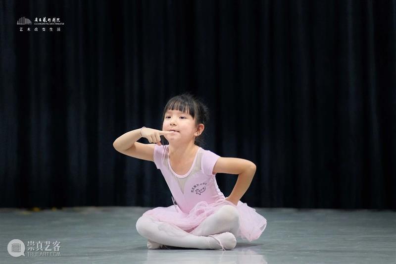 现场直击 | 儿童剧《小美人鱼》小演员遴选,“10后”跳出我天地! 儿童剧 小美人鱼 演员 现场 天地 广东省演出有限公司 艺术家 国家 导演 王佳纳 崇真艺客
