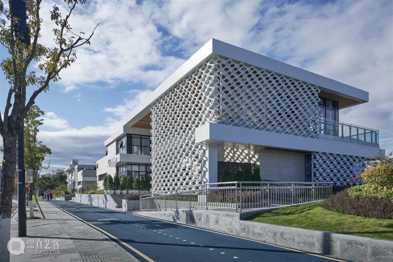 温州瓯江景观带整体改造：深海黑珍珠餐厅 / 非静止建筑 餐厅 温州 瓯江 建筑 景观 深海 整体 黑珍珠 空间 沿线 崇真艺客