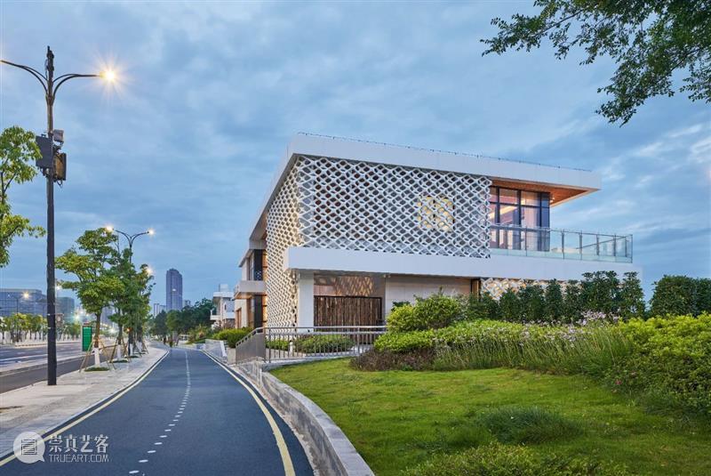 温州瓯江景观带整体改造：深海黑珍珠餐厅 / 非静止建筑 餐厅 温州 瓯江 建筑 景观 深海 整体 黑珍珠 空间 沿线 崇真艺客