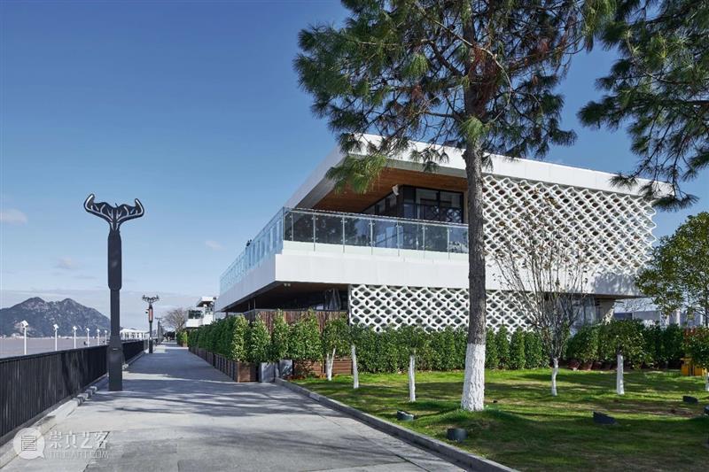 温州瓯江景观带整体改造：深海黑珍珠餐厅 / 非静止建筑 餐厅 温州 瓯江 建筑 景观 深海 整体 黑珍珠 空间 沿线 崇真艺客