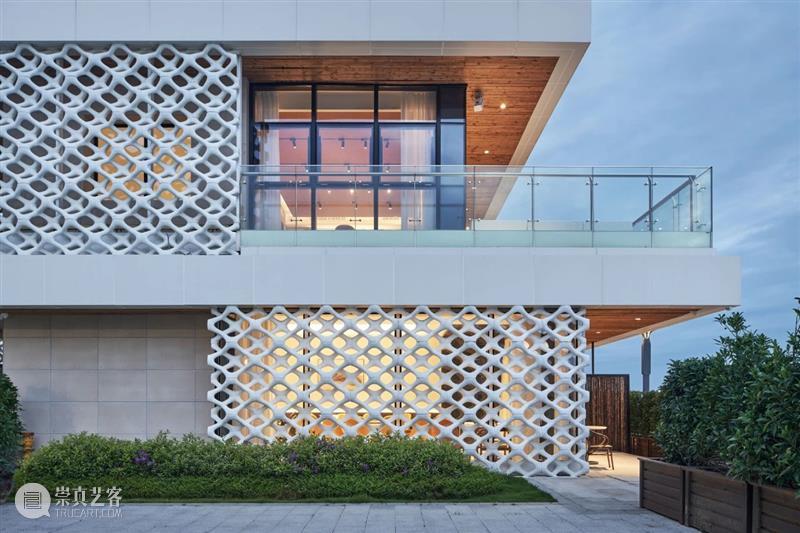 温州瓯江景观带整体改造：深海黑珍珠餐厅 / 非静止建筑 餐厅 温州 瓯江 建筑 景观 深海 整体 黑珍珠 空间 沿线 崇真艺客