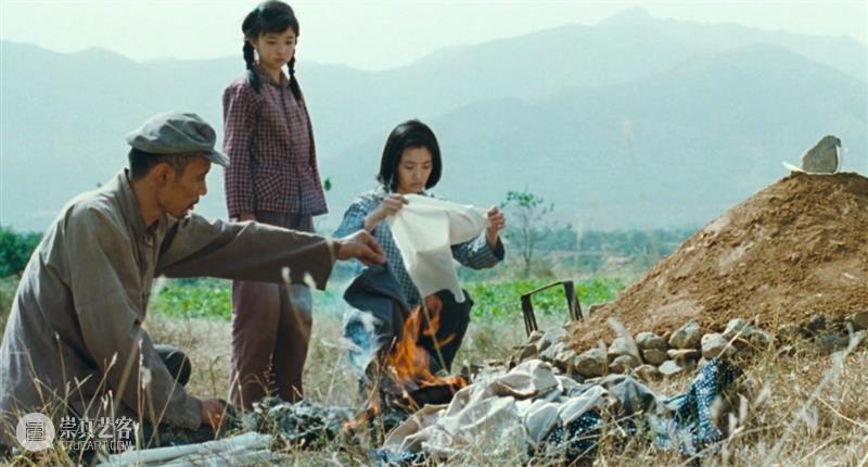 豆瓣9.2,大师最好的一部电影,至今未能上映 电影 豆瓣 大师 韩国 丧尸片 #活着 译名 国产片 导演 张艺谋 崇真艺客