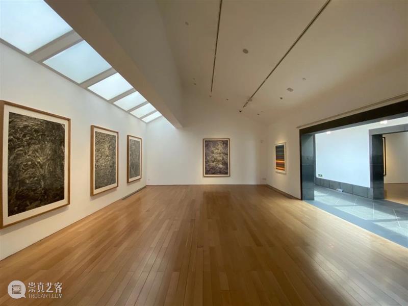 展览现场|“它山之石 - 封岩当代摄影展”苏州博物馆开幕 封岩 苏州博物馆 现场 摄影展 苏州博物馆现代艺术厅 个展 现代主义 展场 系列 ?石 崇真艺客