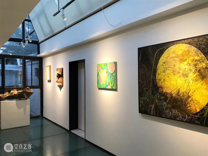 墨方现场 | 于无声处，劳作而等待——墨方五周年特展 无声处 墨方 特展 现场 Mocube 艺术家 展厅 办公室 会客 空间 崇真艺客
