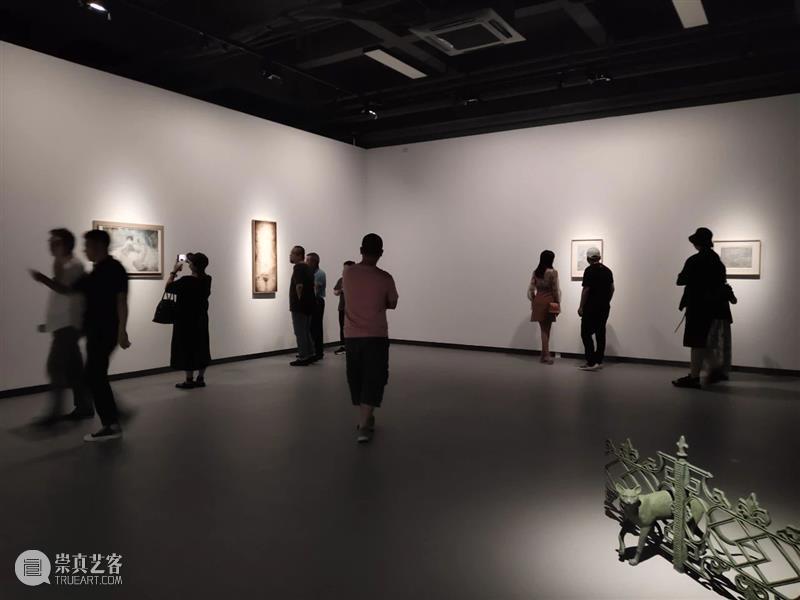 “楚材晋用”湖北当代艺术邀请展在深开幕 湖北 艺术 深圳市美丽集团有限公司 深圳市文博宫投资有限公司 深圳市文博宫艺术品有限公司 湖北美术学院深圳校友会协办 邀请展 祥山艺术馆 艺术家 作品 崇真艺客