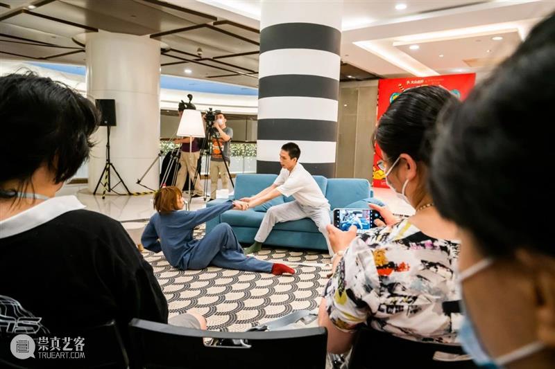 长沙,我们来啦! 长沙 小伙伴们 爱丁堡前沿剧展 全国 城市 安德鲁与多莉尼 剧目 策展 团队 年度 崇真艺客