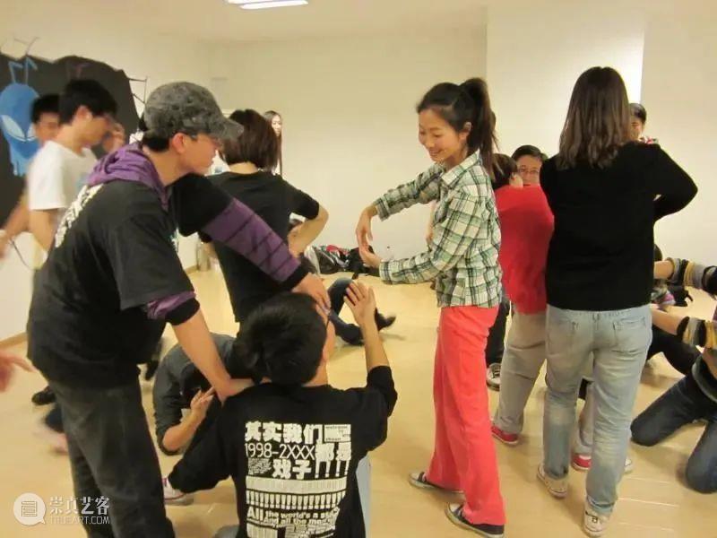 长沙，我们来啦！ 长沙 小伙伴们 爱丁堡前沿剧展 全国 城市 安德鲁与多莉尼 剧目 策展 团队 年度 崇真艺客