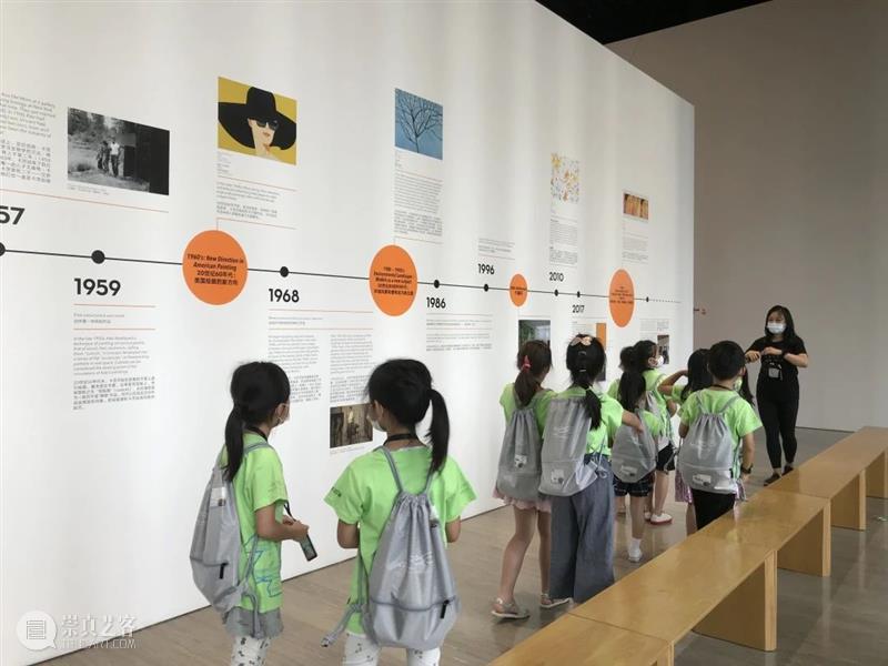 小小实习生们,带着今夏在复星艺术中心的美好回忆走向未来,勇敢自信地成长吧! 复星艺术中心 复星艺术中心 实习生们 未来 今夏 升级版 职业 活动 现场 帷幕 夏令营 崇真艺客