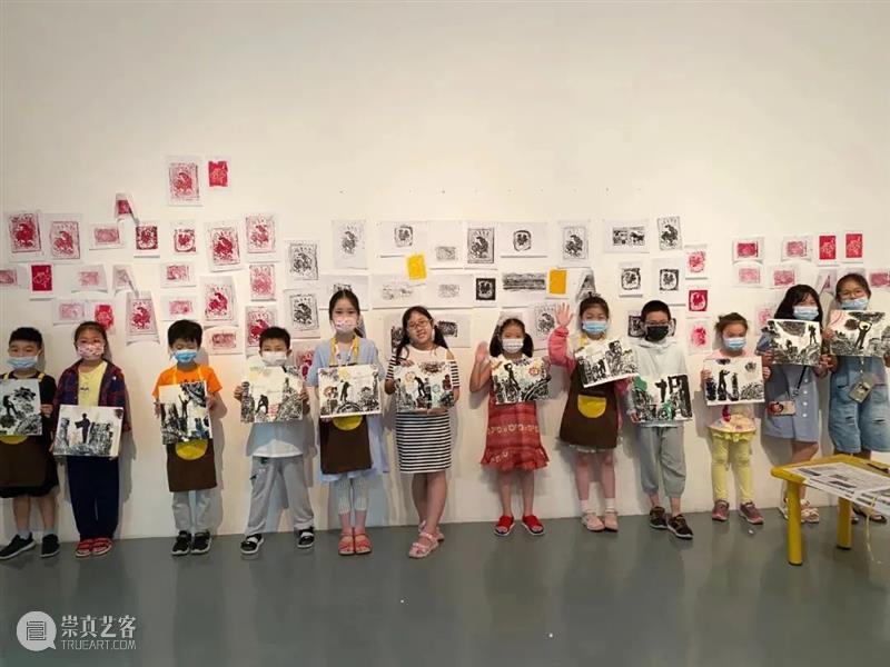 暑期招募令｜探秘工业版画的多彩艺术语言——少儿擦纸版画课堂 工业 版画 艺术 语言 少儿 课堂 童趣 小艺术家 粉印版画 微信 崇真艺客
