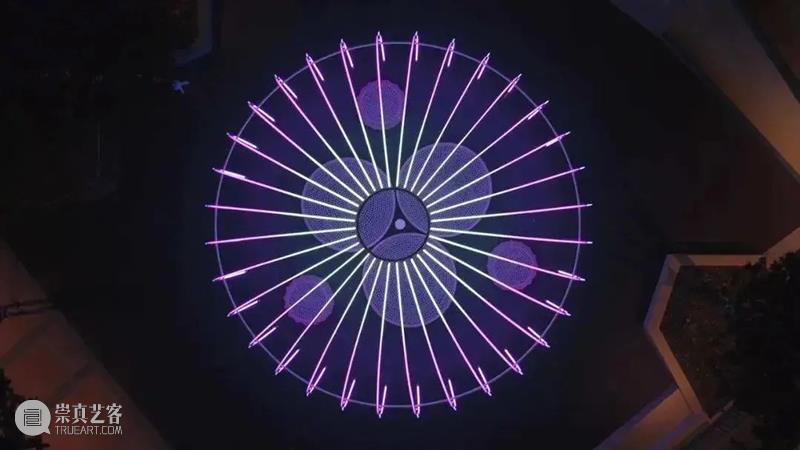 想打造网红商场？这些黑科技场景了解一下！ 视频资讯 数艺网 场景 商场 黑科技 网红 来源 中国购物中心 版权 原作者 创意 科技感 崇真艺客