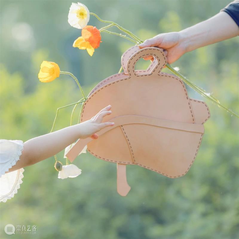 【IFA武汉时尚艺术季】全球毕设专辑—中央美术学院 视频资讯 IFA 中央美术学院 武汉 时尚 艺术季 IFA 全球 专辑 主题 城市经典 DESCRIBINGEXPRESSION 崇真艺客