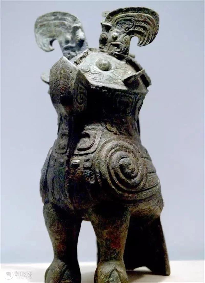 中国古代青铜器收藏指南  青铜器鉴赏 中国古代青铜器 指南 以后 青铜 大鼎 天下 大法 夏商周 秦汉 青铜器 崇真艺客