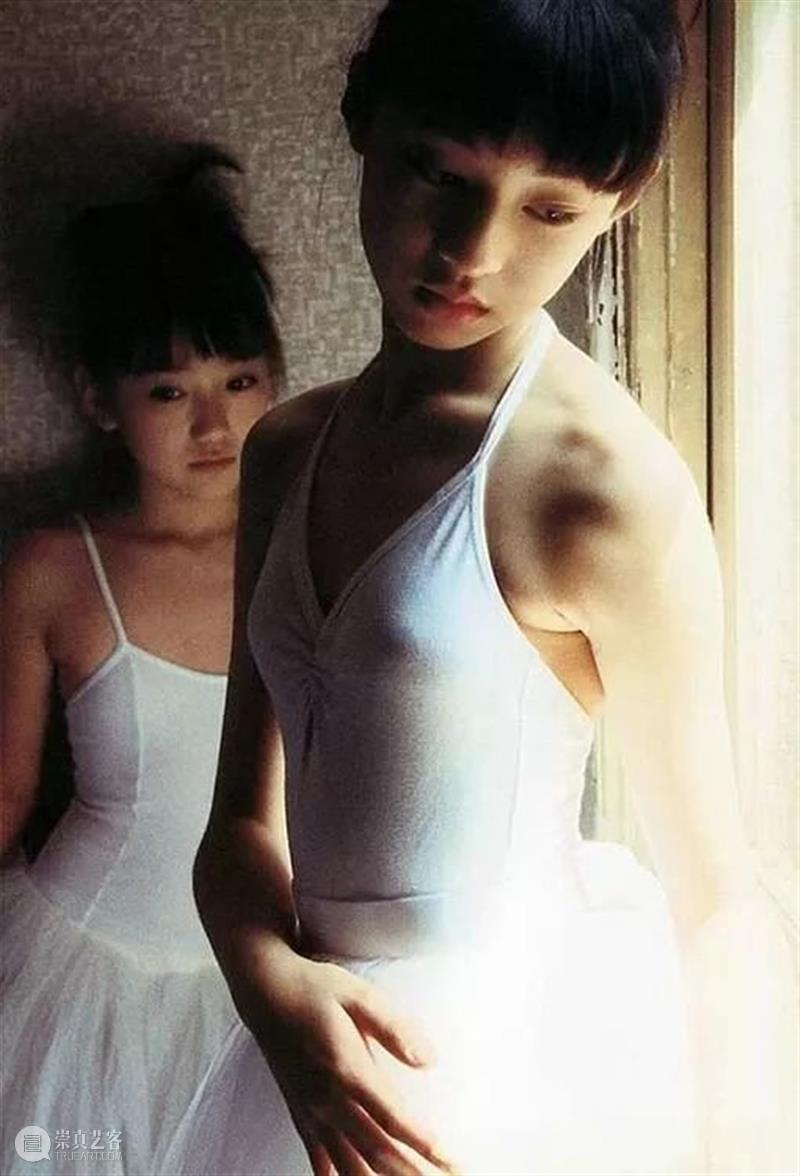 少女真是怎么拍都好看 少女 文章 公众 名利场 艺术 镜头 日后 稚气 筱山纪信 灵气 崇真艺客