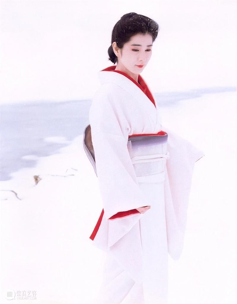 少女真是怎么拍都好看 少女 文章 公众 名利场 艺术 镜头 日后 稚气 筱山纪信 灵气 崇真艺客