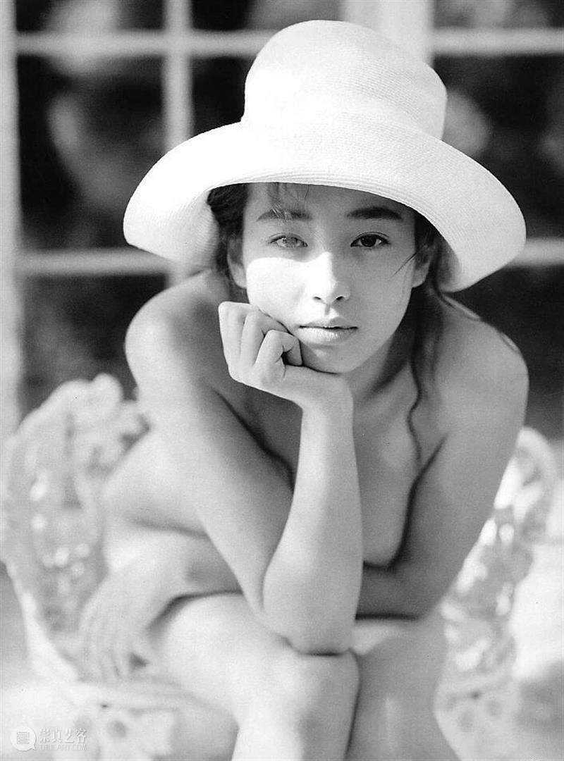 少女真是怎么拍都好看 少女 文章 公众 名利场 艺术 镜头 日后 稚气 筱山纪信 灵气 崇真艺客