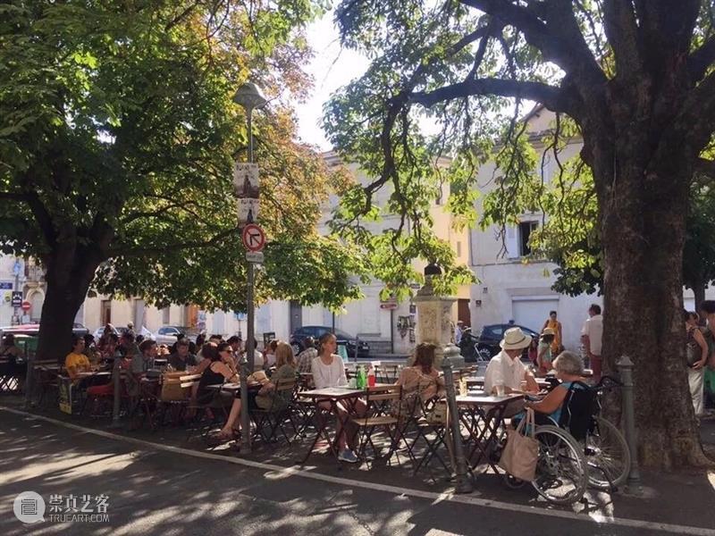 水晶 x 袁鸿访谈 | 挑好戏与“过日子” 崇真艺客