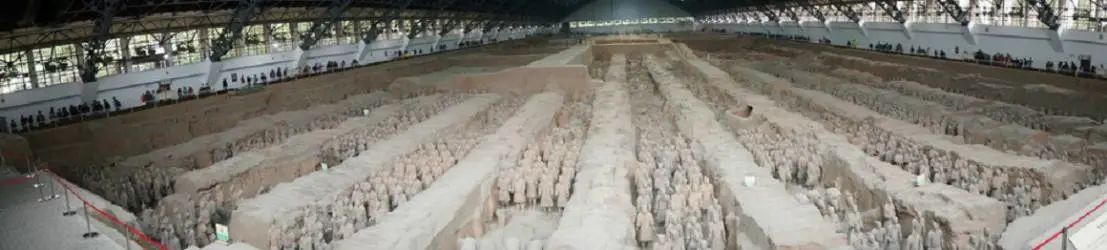 公益课堂:讲给孩子的中国美术史|《秦兵马俑》(秦汉美术4) 公益 课堂 孩子 中国 美术史 美术 秦汉 秦兵马俑 人类 美的 崇真艺客