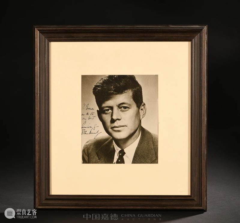 E-BIDDING 第20期丨传奇一生——肯尼迪亲笔题签肖像照 肯尼迪 BIDDING 传奇 一生 肖像照 预展 嘉德艺术中心 胜利日 战争 主题 崇真艺客