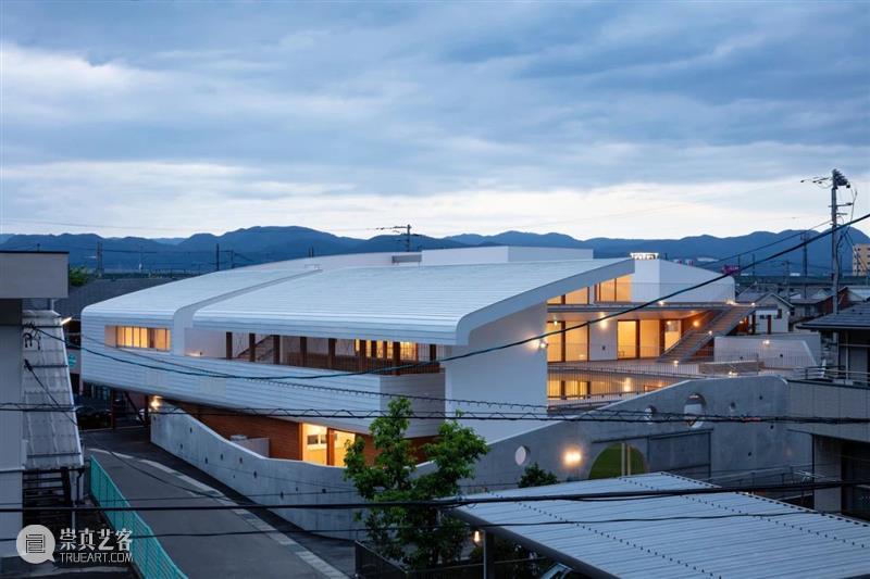 一周建筑 | 扎哈‘西安国际足球中心’；隈研吾‘桜冈托儿所’ 桜冈托儿所 隈研吾 建筑 西安国际足球中心 扎哈 趣城工作室 新作 深圳 桥头 工厂 崇真艺客