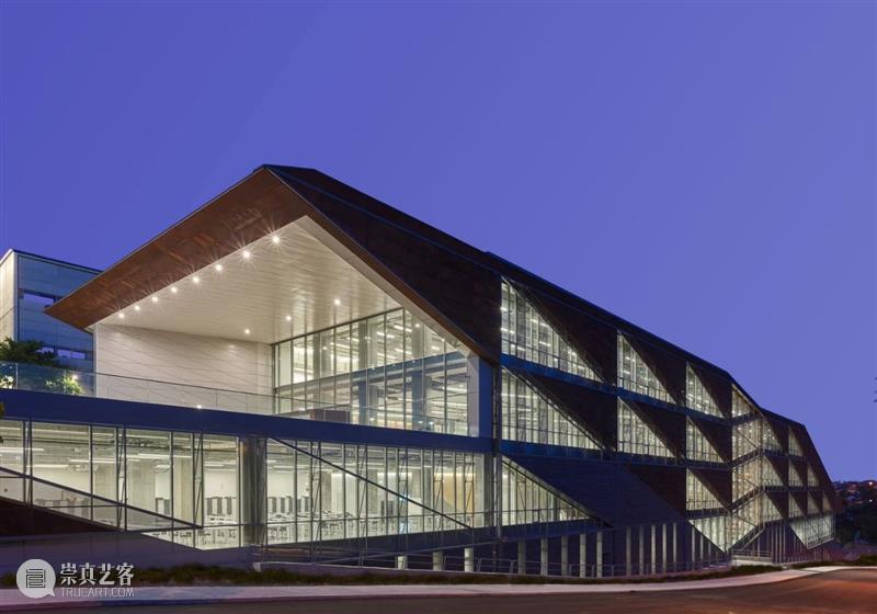 沃兹耶因大学建筑与设计学院 / ARK-itecture 视频资讯 ADCNews 沃兹耶 大学 建筑 学院 ARK Ozbunar 土耳其私立大学 总体规划 工作 结晶 崇真艺客