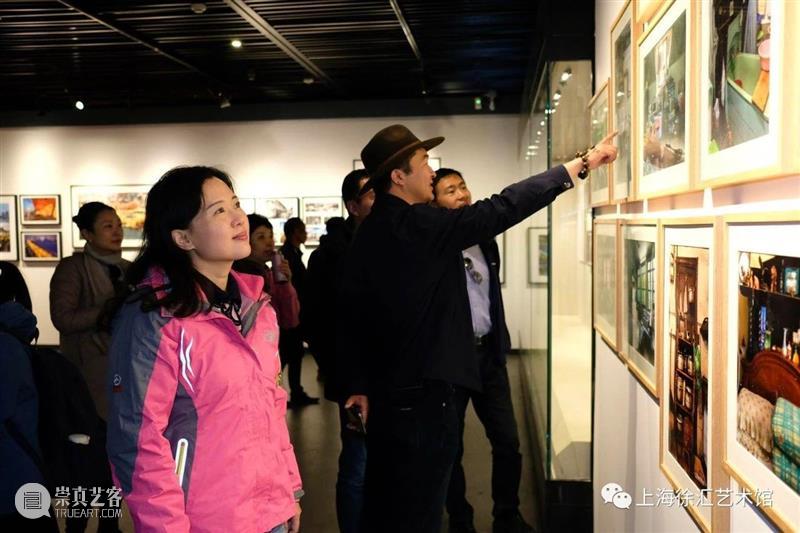 “风貌变迁，共迎未来”萨迦 — 徐汇摄影交流展隆重开幕 风貌 未来 萨迦 徐汇 主办单位 西藏自治区萨迦县人民政府 上海市 徐汇区 文化 上海市徐汇区合作交流办 崇真艺客