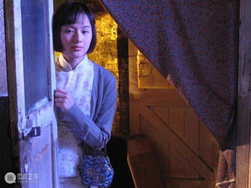 HOW 夜读 | Vol.11：刘以鬯：《酒徒》 HOW 刘以鬯 酒徒 昊美术馆 系列 书籍 诗歌 电影 段落 艺术 崇真艺客